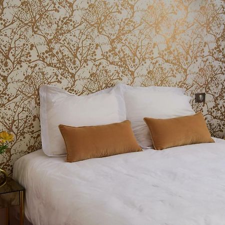 Au Miracle Du Pain Dore Villa โบน ภายนอก รูปภาพ