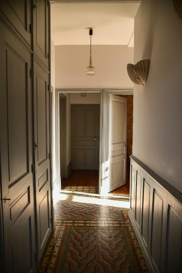 Au Miracle Du Pain Dore Villa โบน ภายนอก รูปภาพ