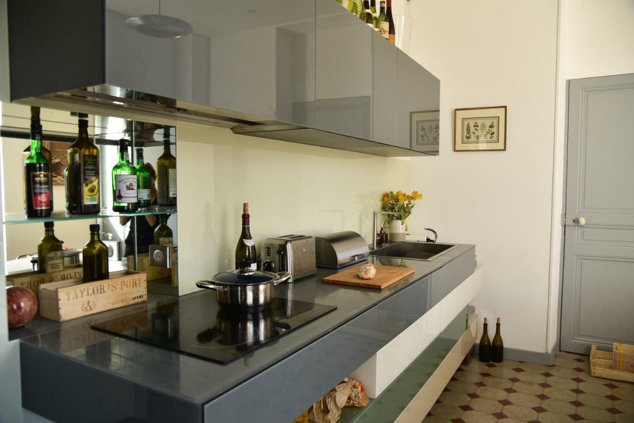 Au Miracle Du Pain Dore Villa โบน ภายนอก รูปภาพ