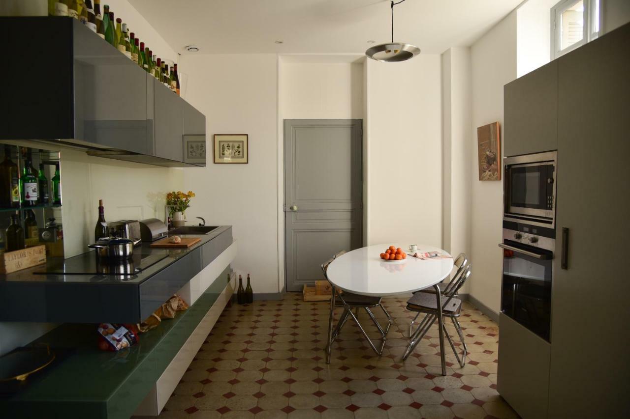 Au Miracle Du Pain Dore Villa โบน ภายนอก รูปภาพ